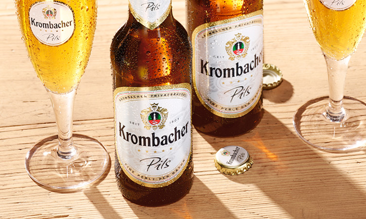 Krombacher flesjes en glazen Krombacher flesjes en glazen